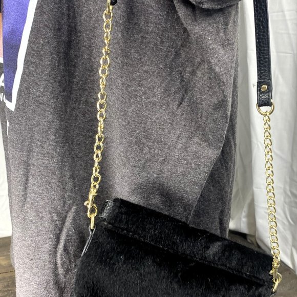 A New Day Black Pony Hair Faux Fur Small Purse Gold Chain Strap Easy Close Lock - Picture 3 of 6